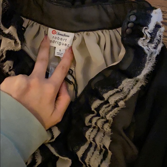 Brand new ruffle top - Picture 2 of 4